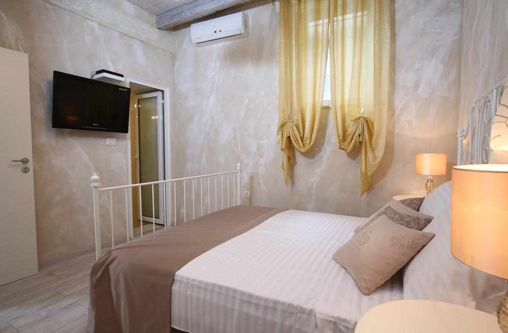 Luxury Lidija Rooms Split Eksteriør bilde