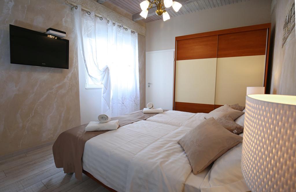 Luxury Lidija Rooms Split Eksteriør bilde