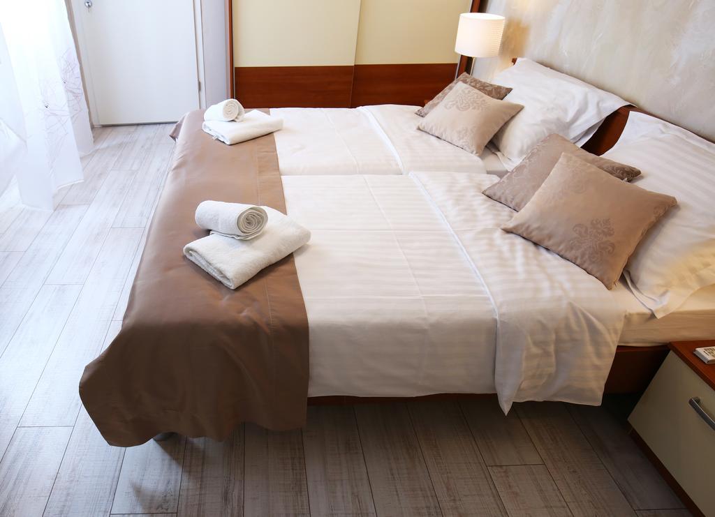 Luxury Lidija Rooms Split Eksteriør bilde